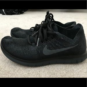 Nike Free RN 2017 Flyknit
